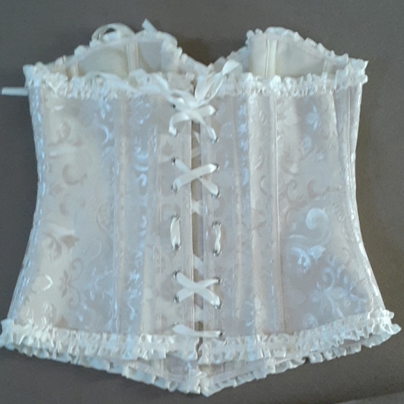 NWOT Sexy Steampunk Bustier and g-string - Picture 3 of 4